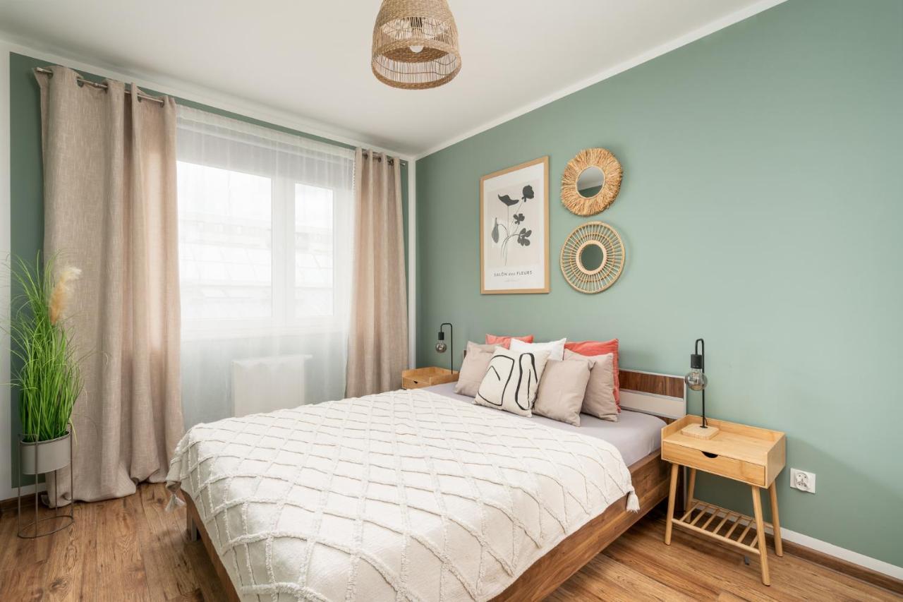 A.S. Home Teczowa Street 3 Rooms Apartment Wroclaw Luaran gambar